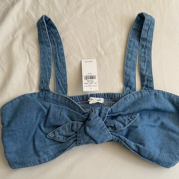 American Eagle Outfitters Tops - American Eagle crop top